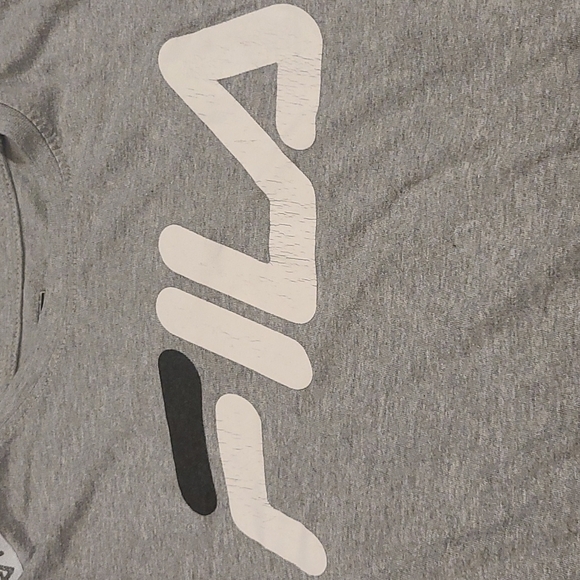 3/$20 FILA Gray Logo Shoulder Trim T-shirt - Picture 3 of 6